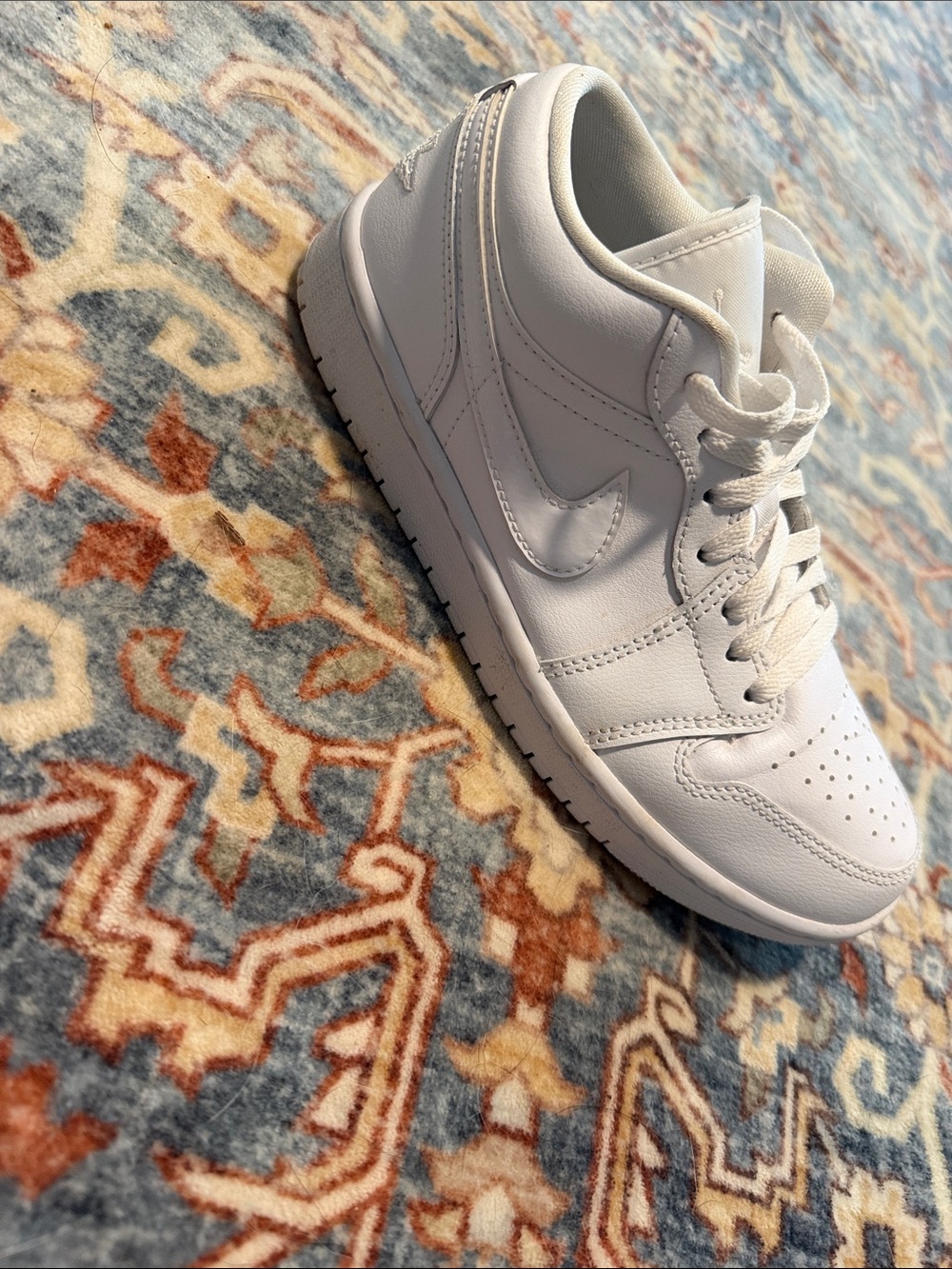 Jordan White Sneakers